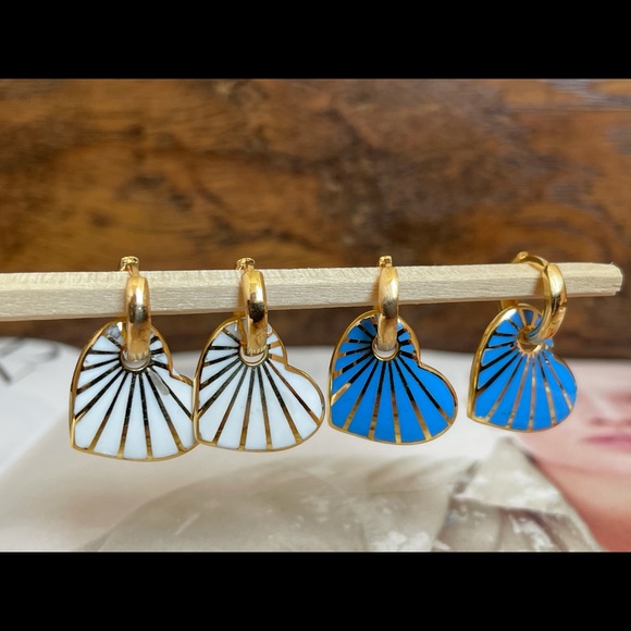 New heart earrings,white heart earrings,hoops - Picture 3 of 8